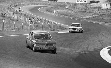 Miguel Angel Toledo (BMW 2002 Ti). III Trofeo TVE, Jarama 1971 (Foto: Jordi Viñals)